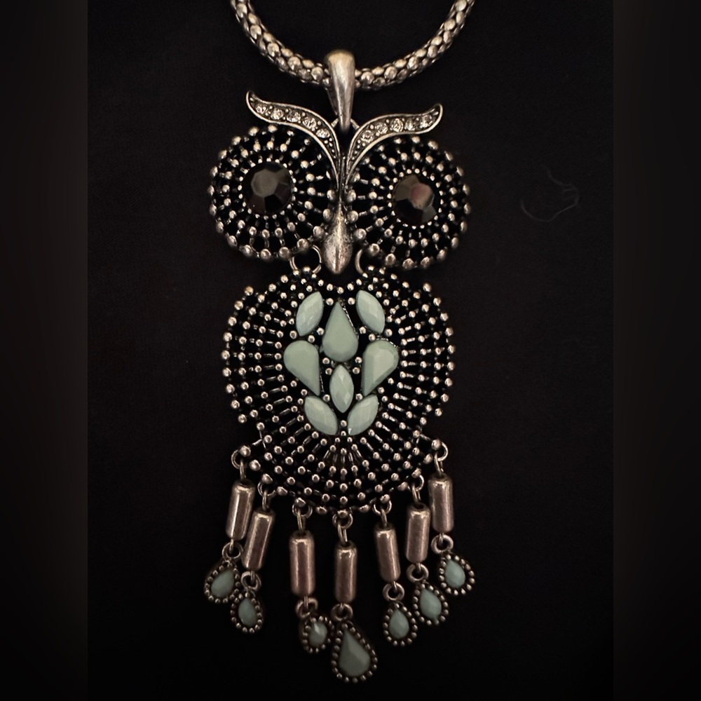 Elegant Silver and Mint Owl Pendant Necklace